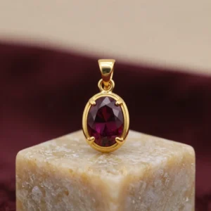 Velvet Radiance Pendant Necklace
